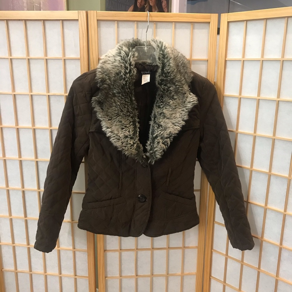 Y apparel u.s.a.